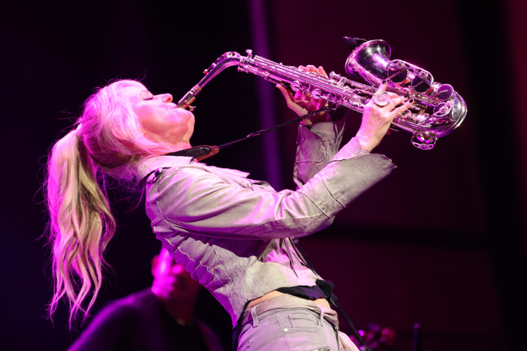 The Smooth Jazz Cruise
Signature Cruise Experiences
Mindi Abair