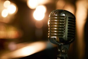 MICROPHONE JAZZ THE WEEKENDER